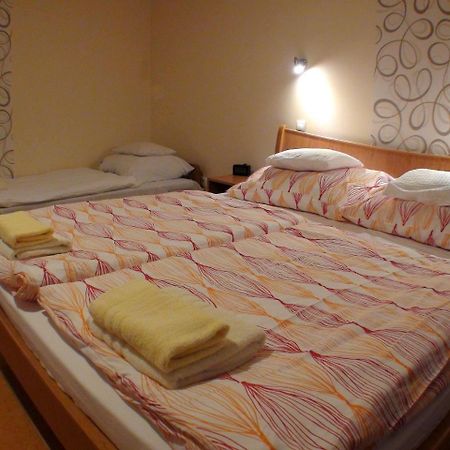 Bastya Hotel Мако Екстер'єр фото