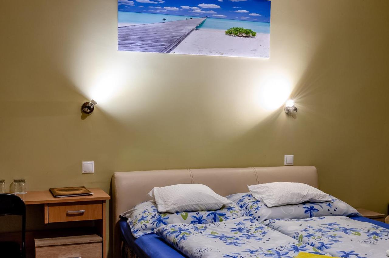 Bastya Hotel Мако Екстер'єр фото