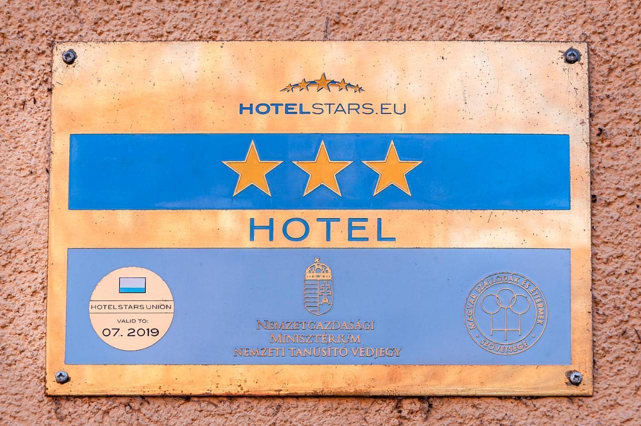 Bastya Hotel Мако Екстер'єр фото