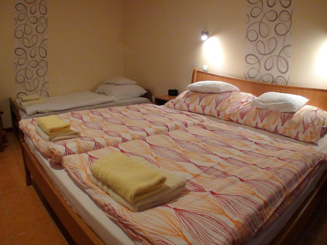 Bastya Hotel Мако Екстер'єр фото